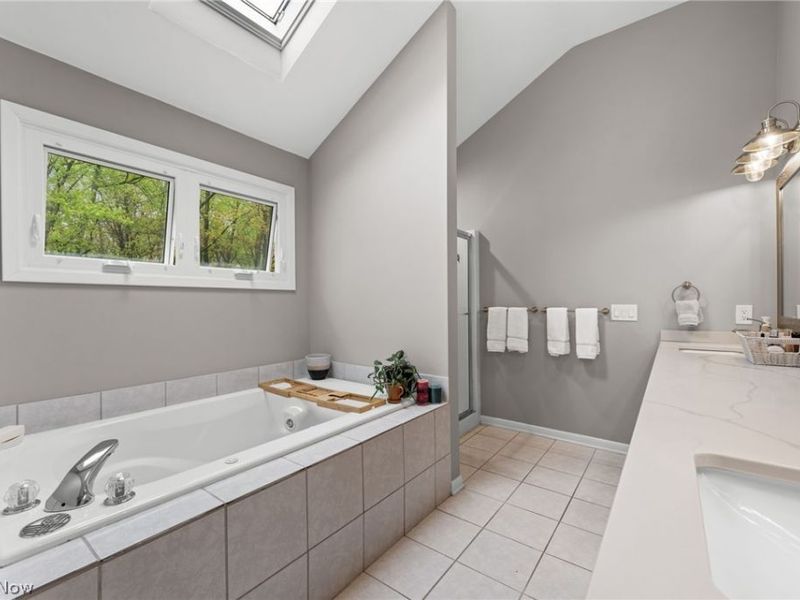 5045 Crofton Avenue, Solon, OH 44139 Photo 32
