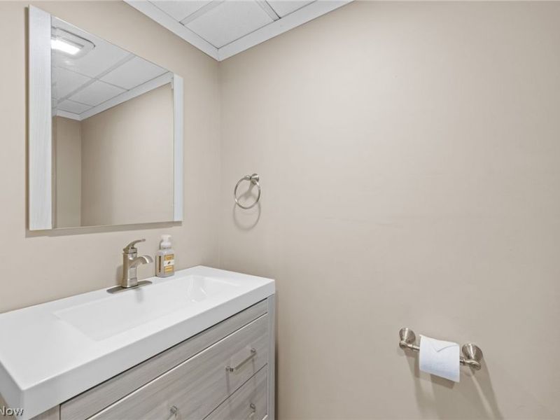 5045 Crofton Avenue, Solon, OH 44139 Photo 39