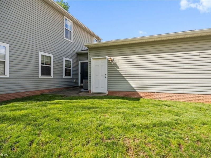 4982 Penny Lane, North Olmsted, OH 44070 Photo 40