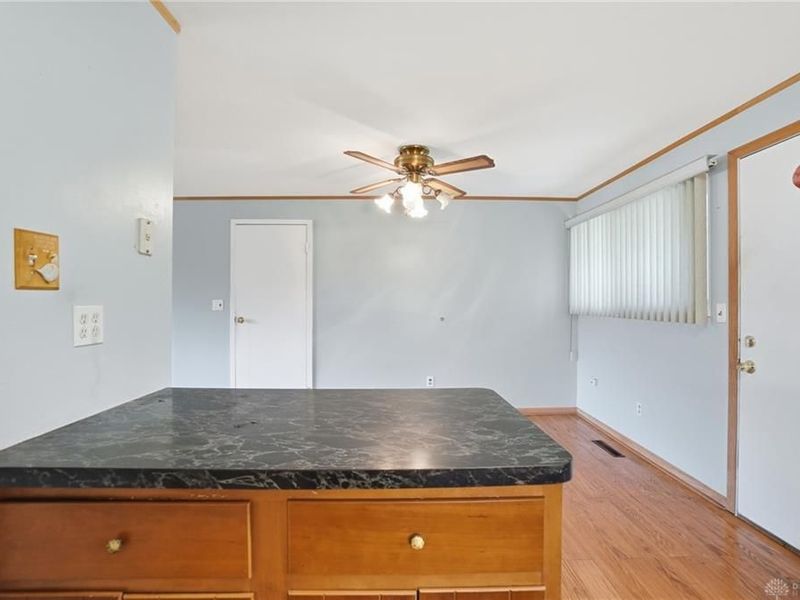 4642 Knobhill Drive, Huber Heights, OH 45424 Photo 16