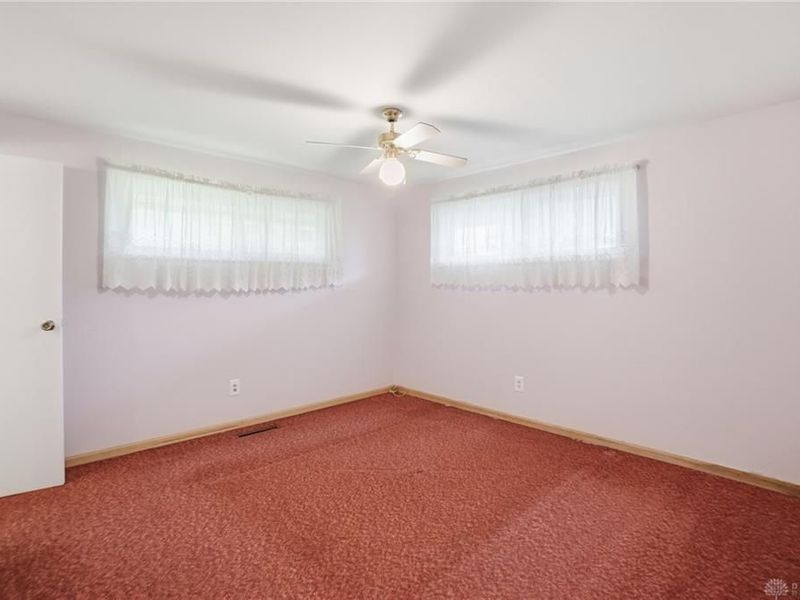 4642 Knobhill Drive, Huber Heights, OH 45424 Photo 18