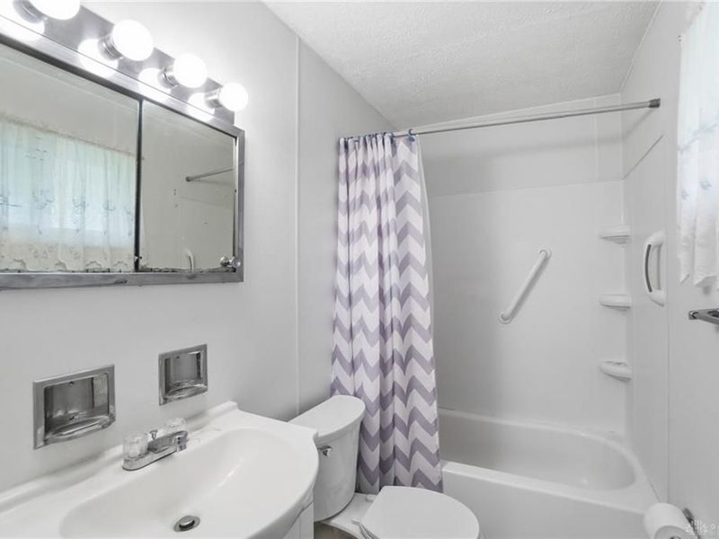 4642 Knobhill Drive, Huber Heights, OH 45424 Photo 20