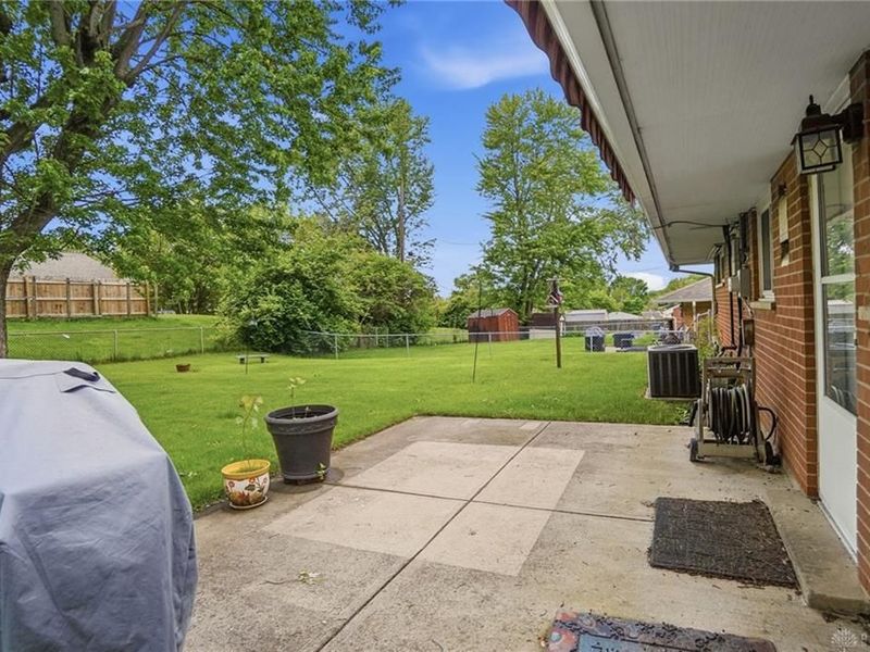 4642 Knobhill Drive, Huber Heights, OH 45424 Photo 27