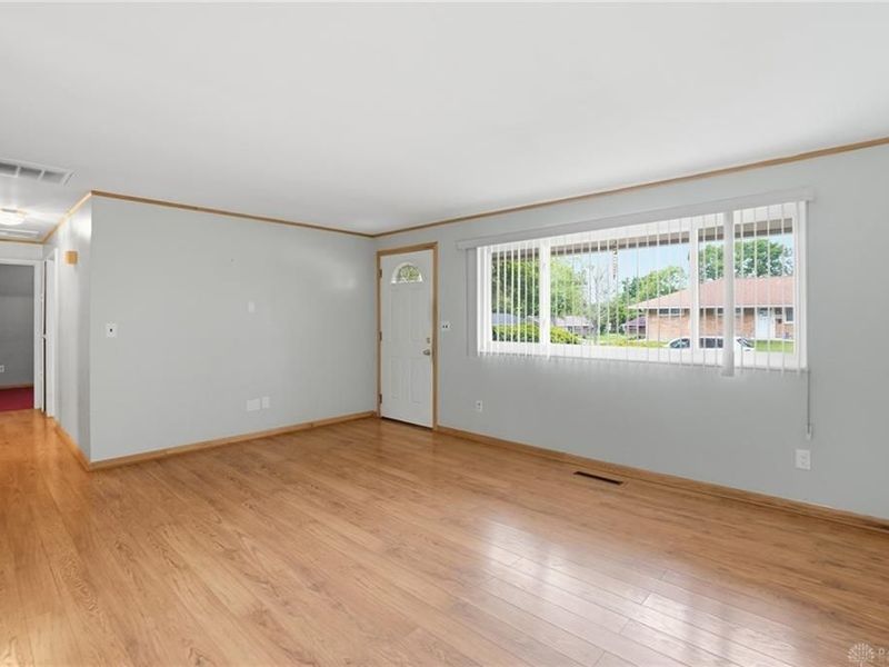 4642 Knobhill Drive, Huber Heights, OH 45424 Photo 7