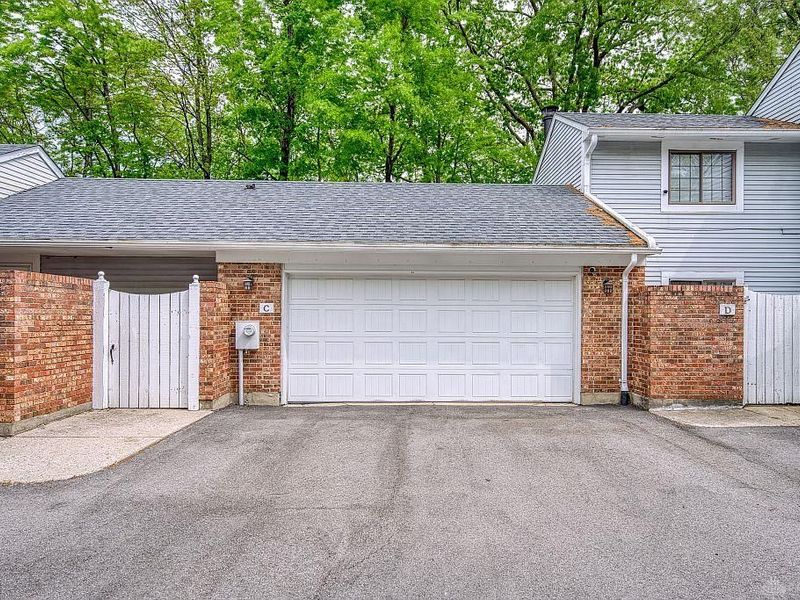 1336 Whispering Woods Drive, Unit C, West Carrollton, OH 45449 Photo 2