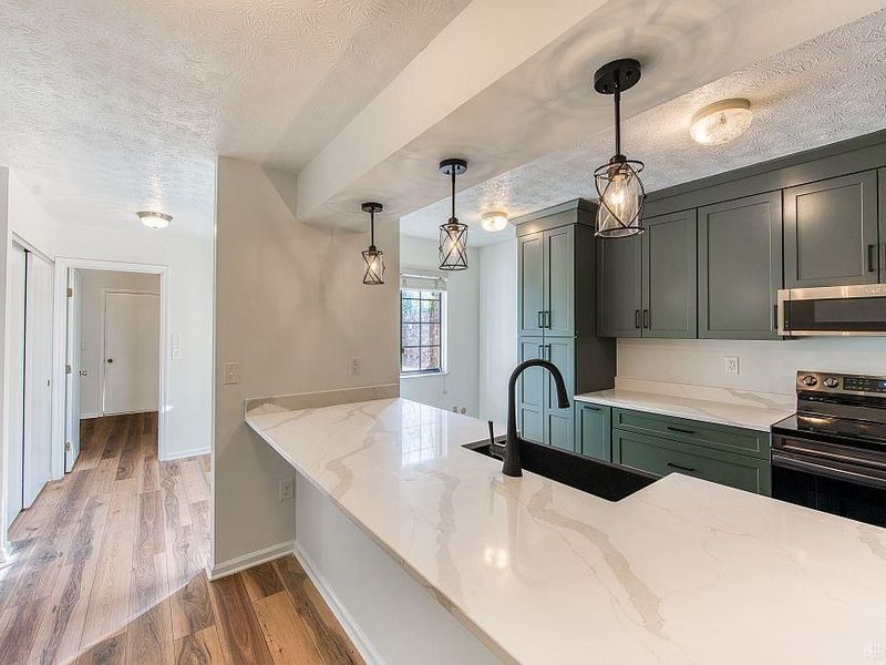 1336 Whispering Woods Drive, Unit C, West Carrollton, OH 45449 Photo 7
