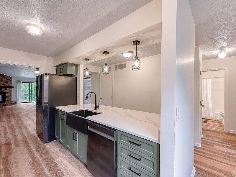 1336 Whispering Woods Drive, Unit C, West Carrollton, OH 45449 Photo 8