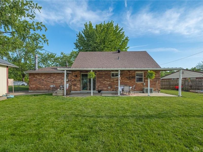 7718 Redbank Lane, Huber Heights, OH 45424 Photo 23