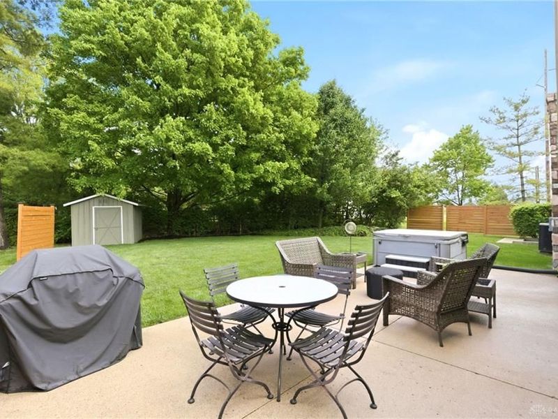 8916 Paragon Road, Centerville, OH 45458 Photo 32