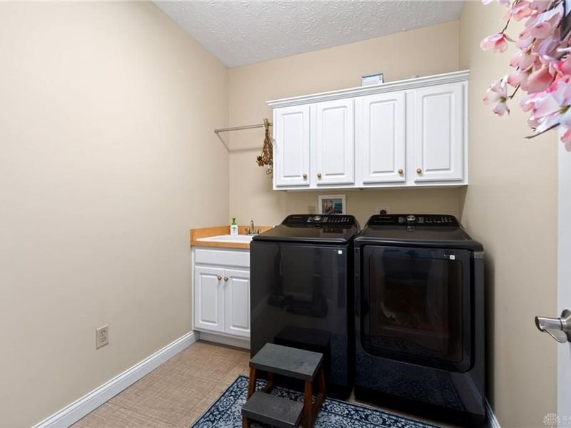 2298 Crestridge Drive, Butler Township, OH 45414 Photo 34