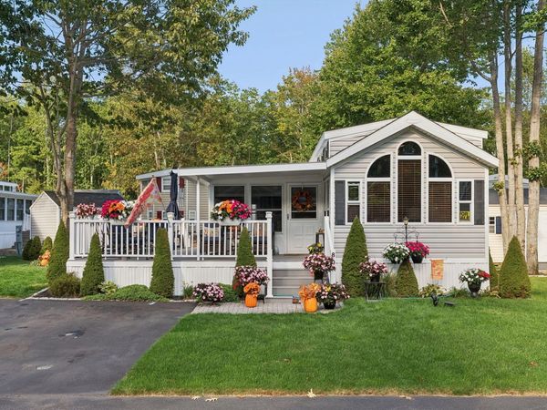 1 Seacoast Lane, Unit 80, Old Orchard Beach, ME 04064
