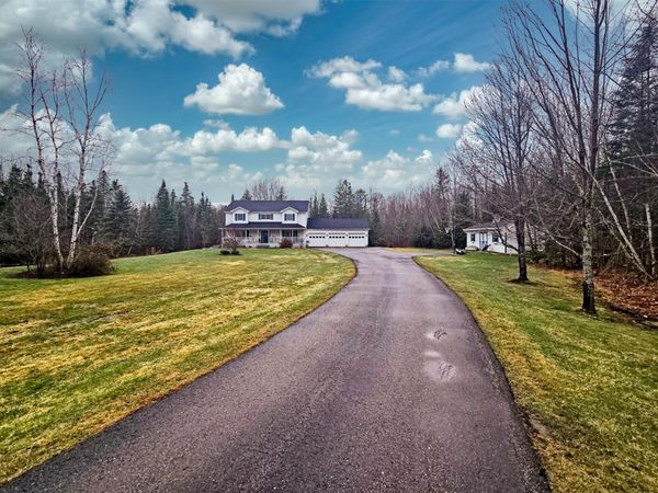 32 Patterson Road, Hampden, ME 04444