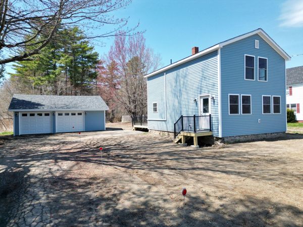 38 River Road , Howland, ME 04448