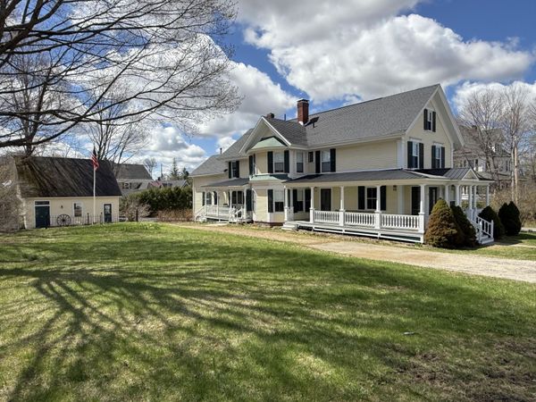 129 Main Street, Houlton, ME 04730