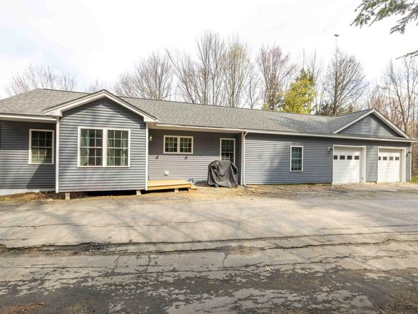 206 Livermore Falls Road , Farmington, ME 04938