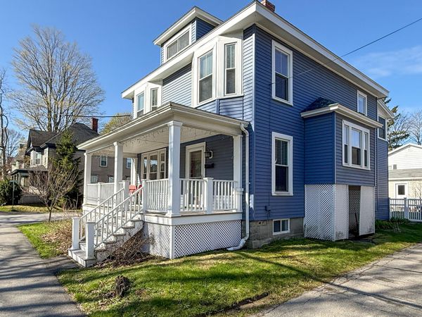 374 Center Street, Bangor, ME 04401