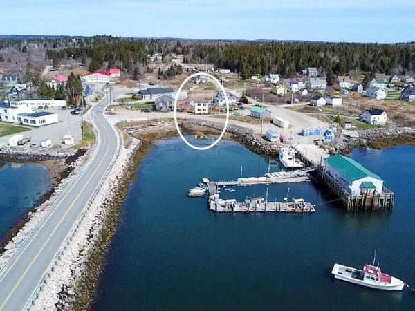 10 Wharf Street, Jonesport, ME 04649