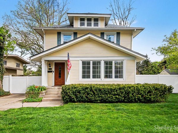 2217 Boston Street SE, East Grand Rapids, MI 49506