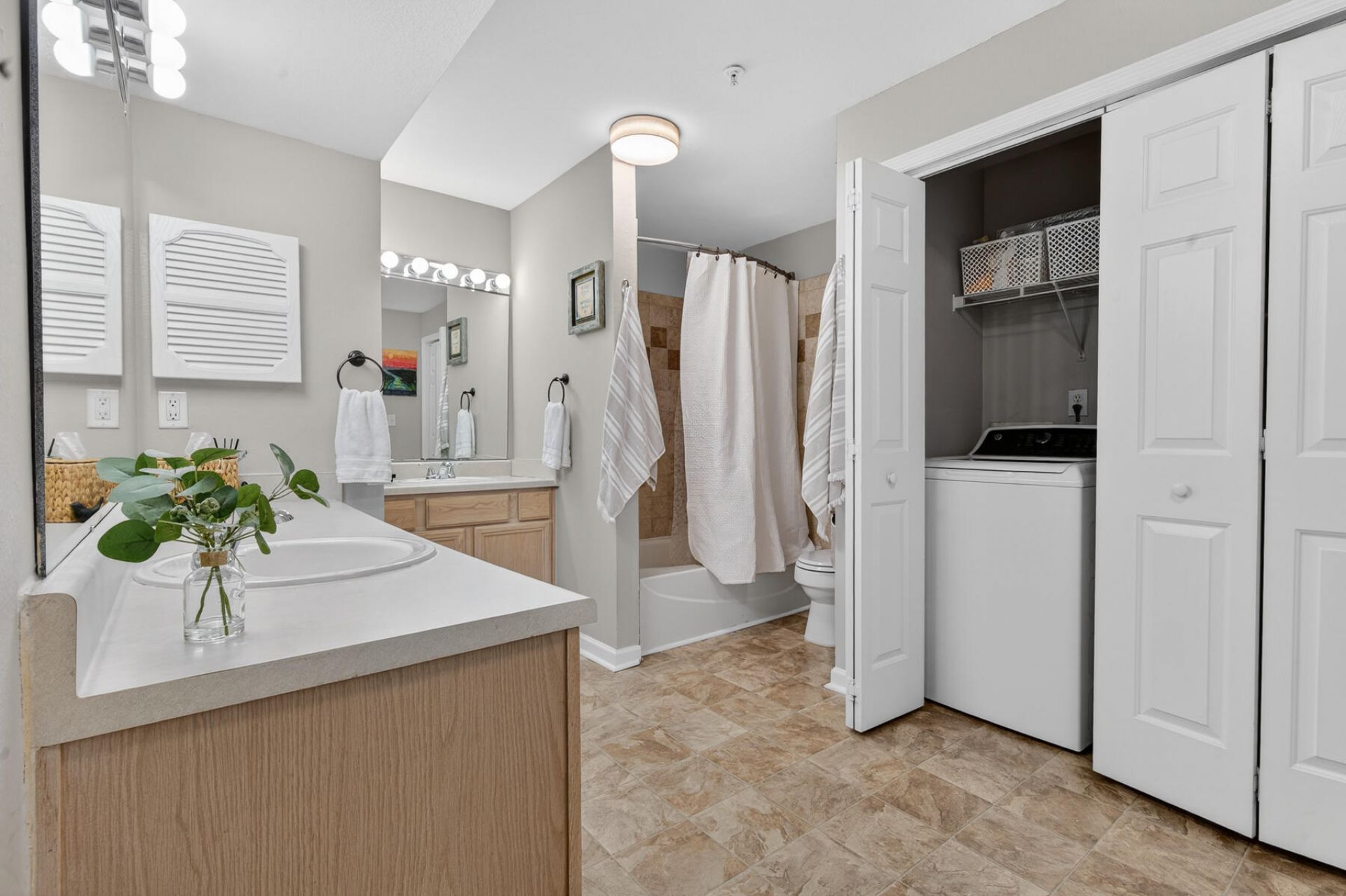 700 Daniel Ellis Drive Photo 21