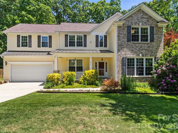 6425 Colonial Garden Drive , Huntersville, NC 28078
