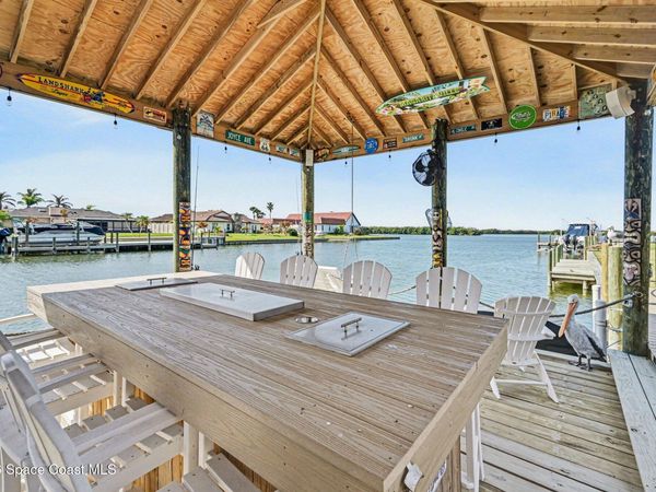 178 Saint Croix Avenue , Cocoa Beach, FL 32931