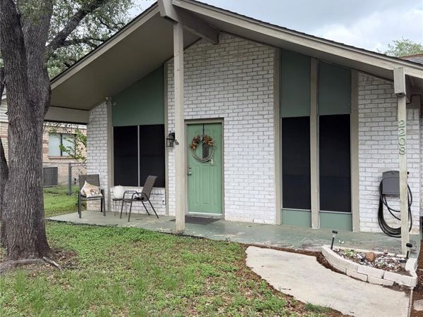2208 N Cannes DR , Cedar Park, TX 78613