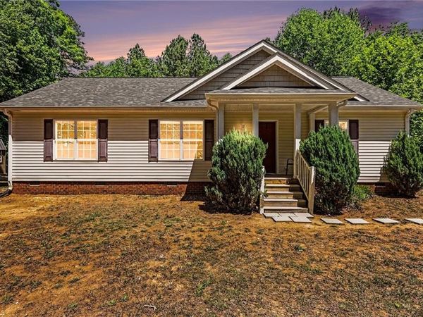 4305 Young Road , Ramseur, NC 27316
