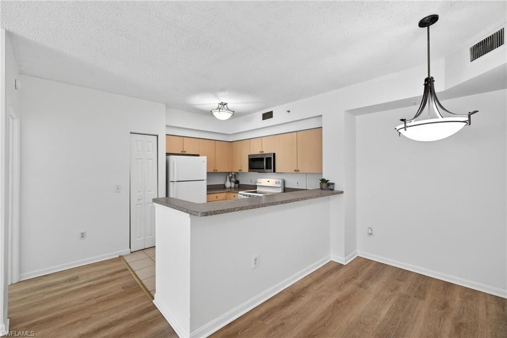 1200 Reserve Way, Unit 105, Naples, FL 34105 Photo