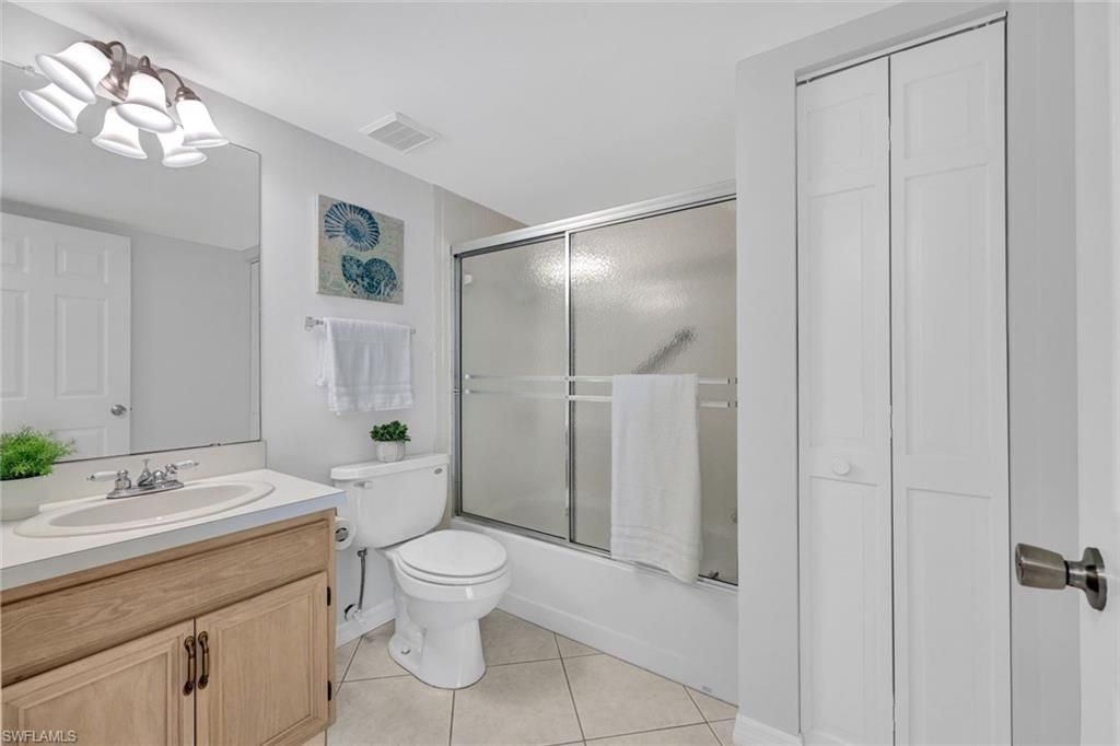 774 Wiggins Lake Dr, Unit 101, Naples, FL 34110 Photo
