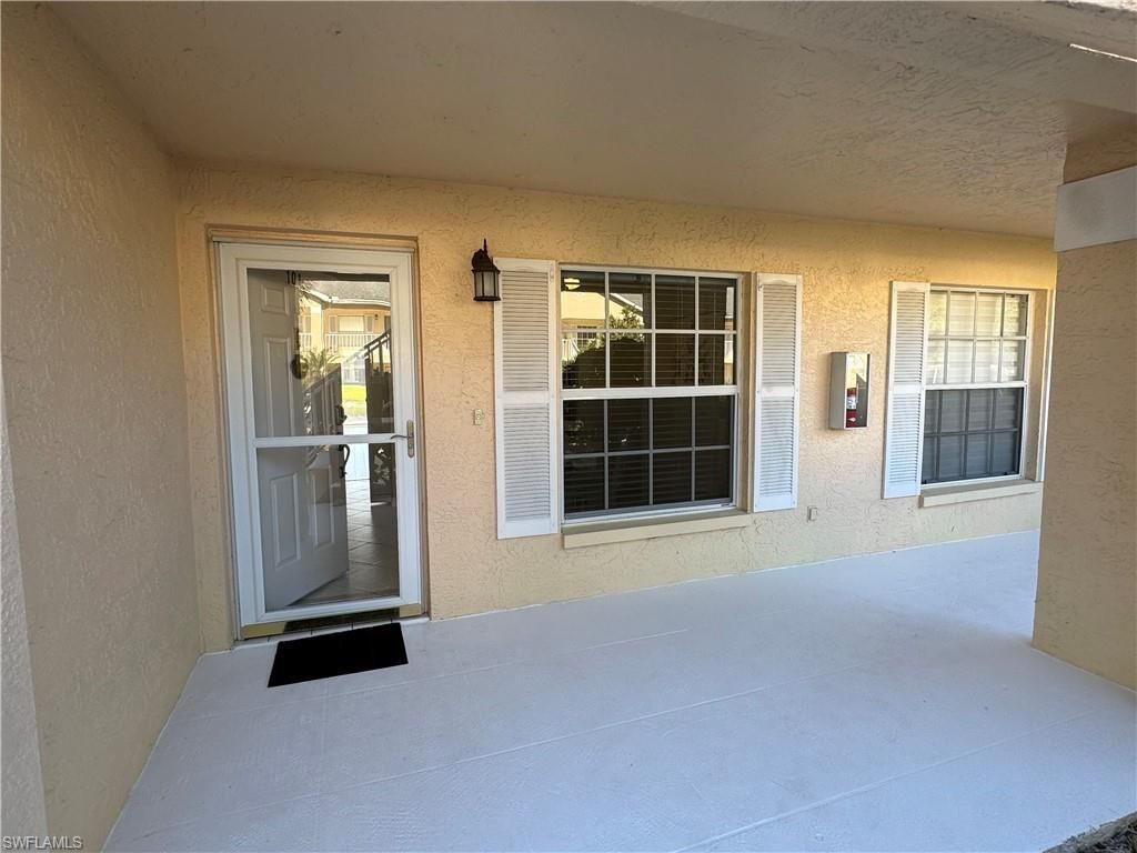 774 Wiggins Lake Dr, Unit 101, Naples, FL 34110 Photo