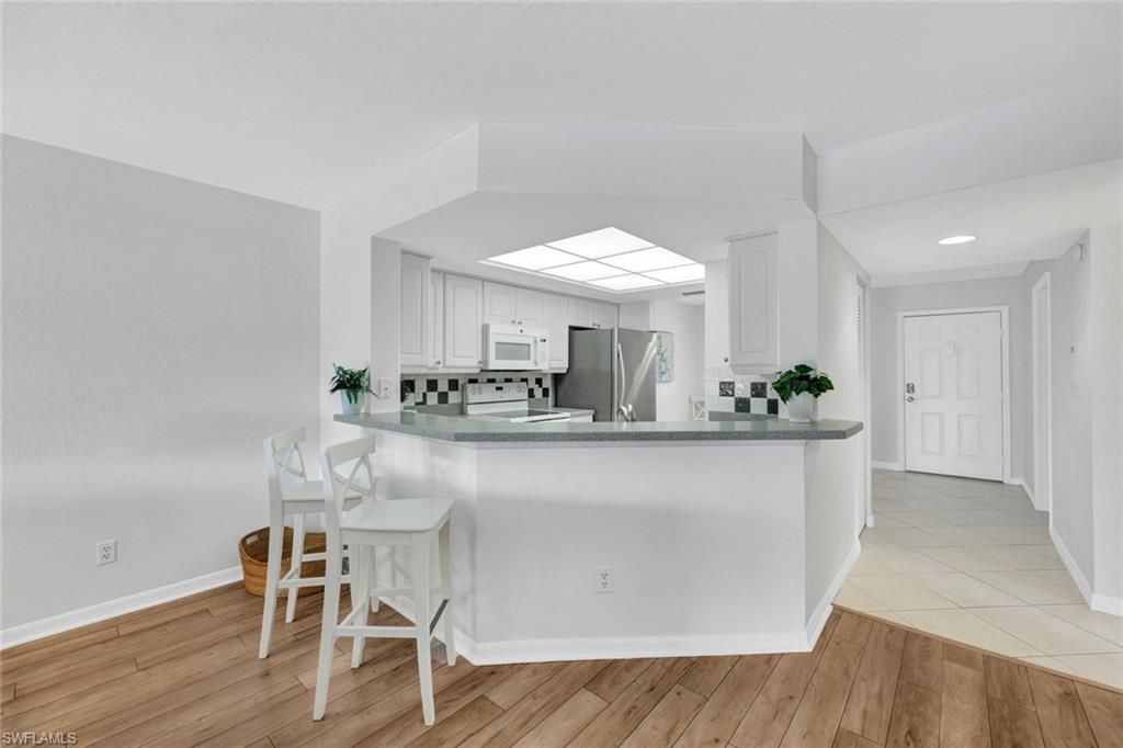 774 Wiggins Lake Dr, Unit 101, Naples, FL 34110 Photo