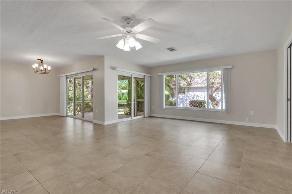 265 Lanchester Ct , Unit 39, Naples, FL 34112 Photo