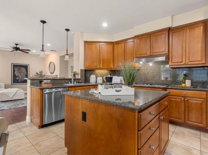 2564 W Summerland Way, Roseville, CA 95747 Photo