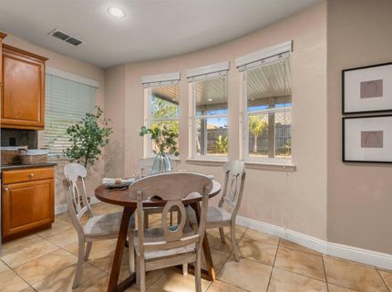2564 W Summerland Way, Roseville, CA 95747 Photo