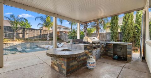 2564 W Summerland Way, Roseville, CA 95747 Photo