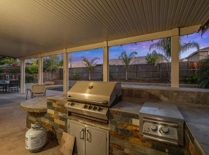 2564 W Summerland Way, Roseville, CA 95747 Photo
