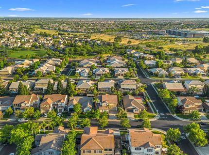 2564 W Summerland Way, Roseville, CA 95747 Photo