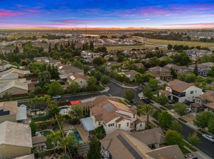 2564 W Summerland Way, Roseville, CA 95747 Photo