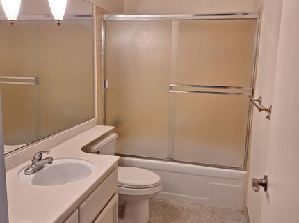 5080 Village Oaks Dr, Rocklin, CA 95677 Photo