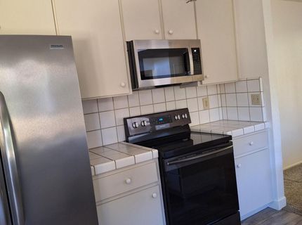5080 Village Oaks Dr, Rocklin, CA 95677 Photo