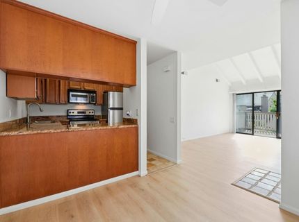523 Woodside Oaks #2, Unit 2, Sacramento, CA 95825 Photo