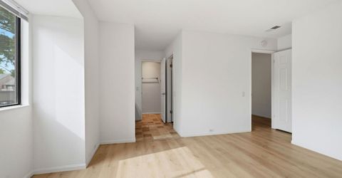 523 Woodside Oaks #2, Unit 2, Sacramento, CA 95825 Photo