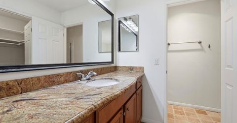 523 Woodside Oaks #2, Unit 2, Sacramento, CA 95825 Photo