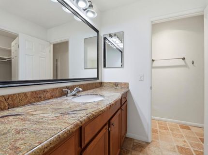 523 Woodside Oaks #2, Unit 2, Sacramento, CA 95825 Photo