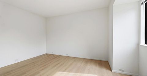523 Woodside Oaks #2, Unit 2, Sacramento, CA 95825 Photo