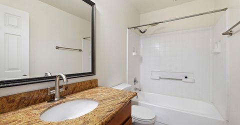 523 Woodside Oaks #2, Unit 2, Sacramento, CA 95825 Photo