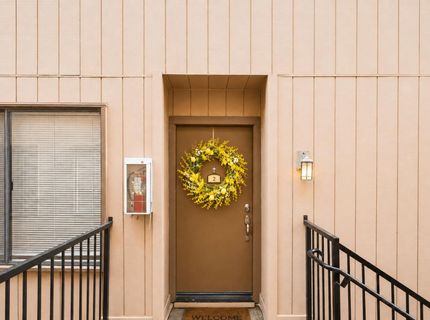 523 Woodside Oaks #2, Unit 2, Sacramento, CA 95825 Photo
