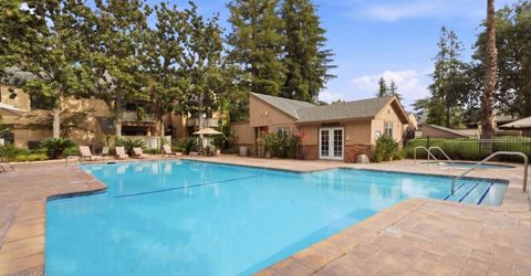 523 Woodside Oaks #2, Unit 2, Sacramento, CA 95825 Photo