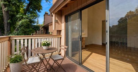 523 Woodside Oaks #2, Unit 2, Sacramento, CA 95825 Photo