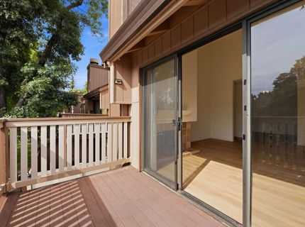 523 Woodside Oaks #2, Unit 2, Sacramento, CA 95825 Photo